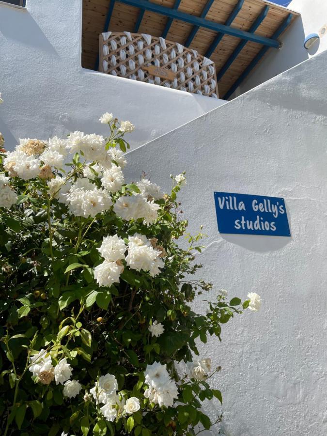 Villa Gelly'S Studios Alikí Екстериор снимка